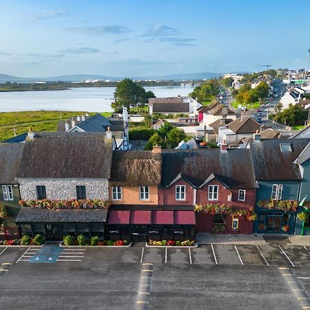 The Huntsman Inn Galway Exterior photo